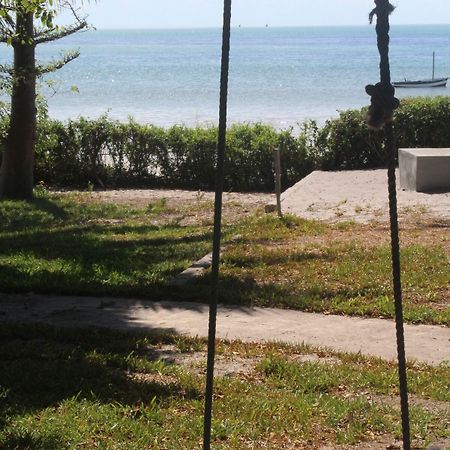 Baobab Beach Lodge And Backpackers 빌란쿨로스 외부 사진