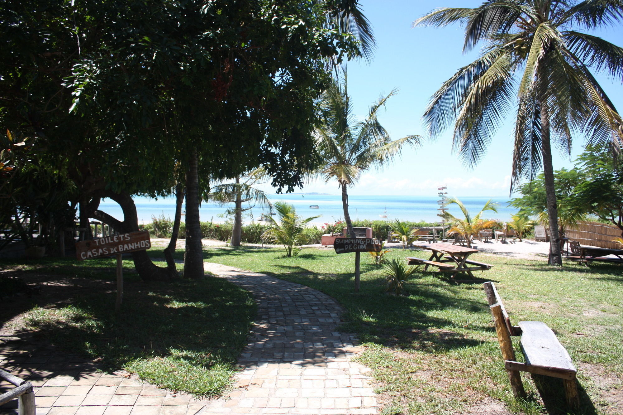 Baobab Beach Lodge And Backpackers 빌란쿨로스 외부 사진
