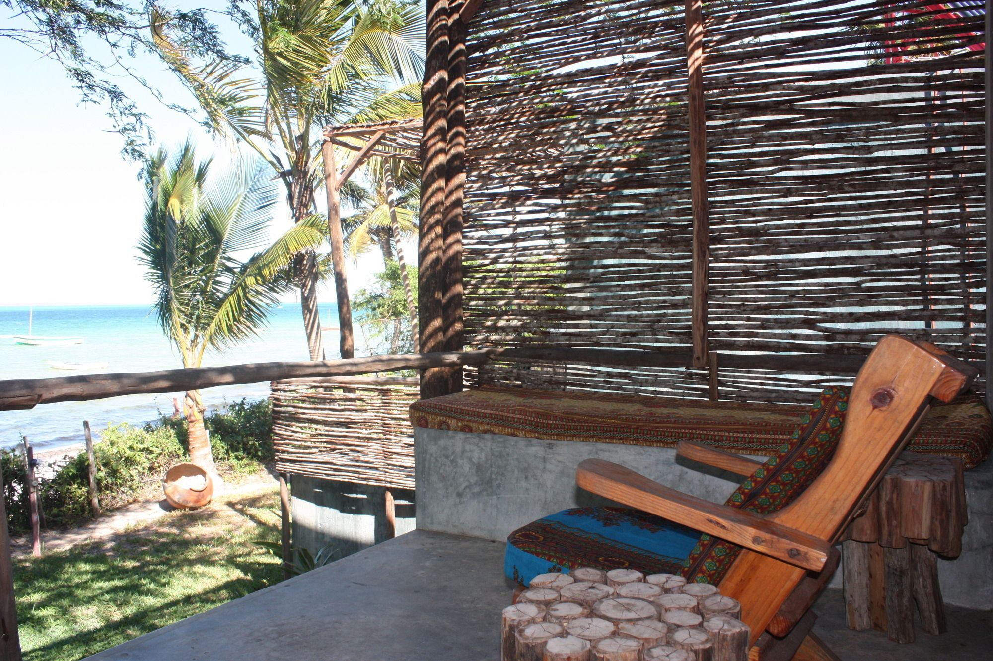 Baobab Beach Lodge And Backpackers 빌란쿨로스 외부 사진