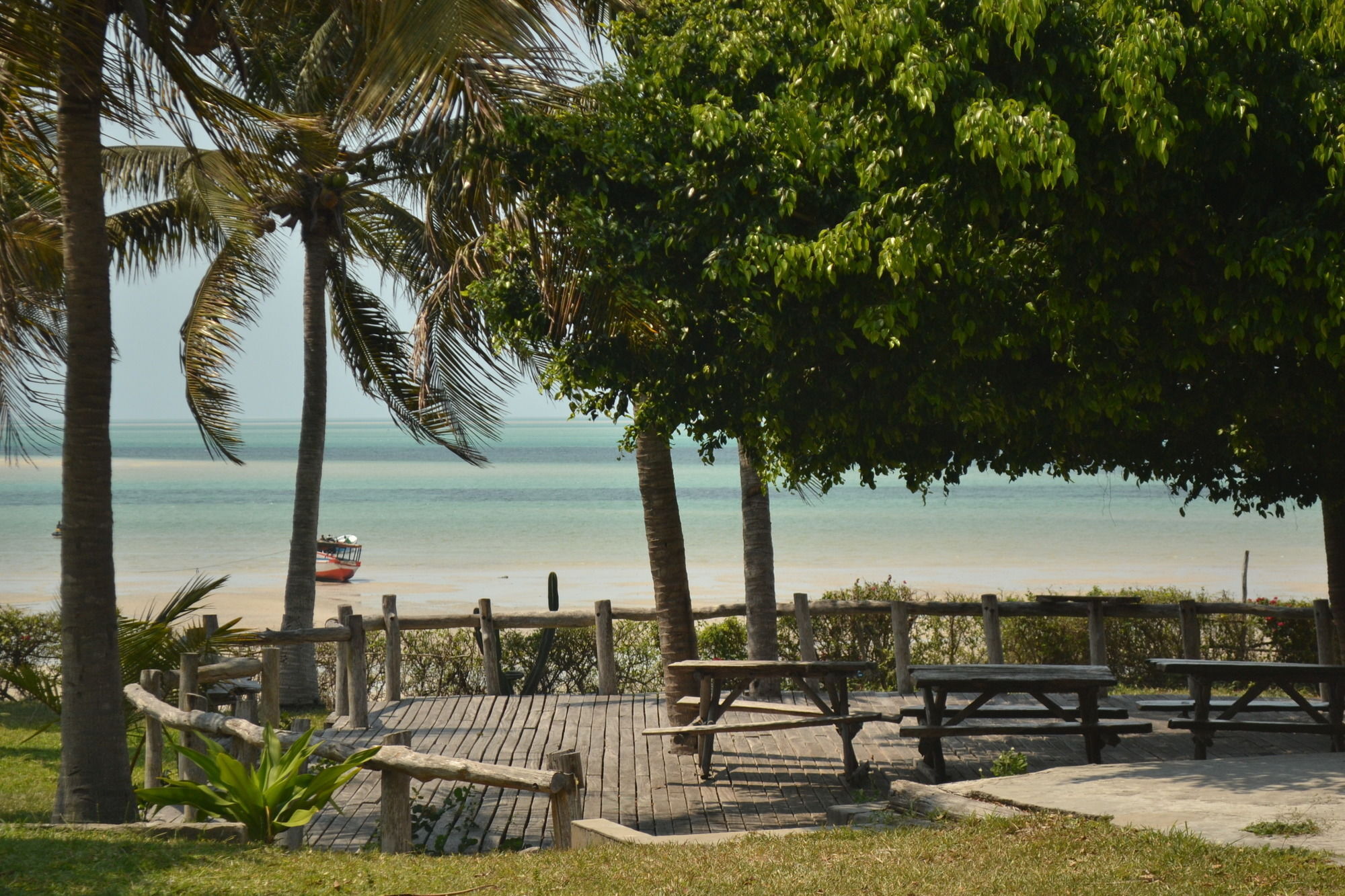 Baobab Beach Lodge And Backpackers 빌란쿨로스 외부 사진