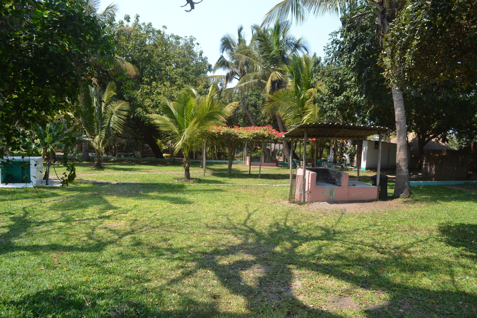 Baobab Beach Lodge And Backpackers 빌란쿨로스 외부 사진